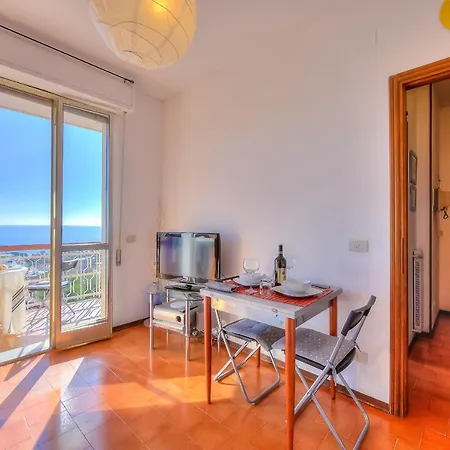 Magenta Few Min From Sea Apartment Sanremo